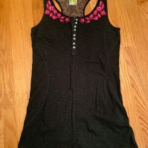 NWOTs Free People Size Large Black Tank Top  Embroidered Pink Floral Detail